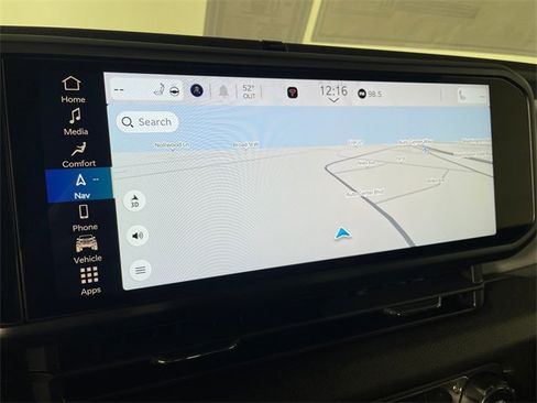 New 2025 Jeep Gladiator Sport image 7