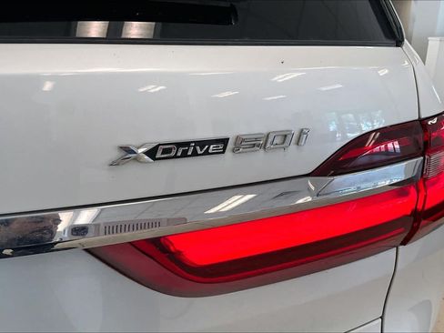 Used 2019 BMW X7 xDrive50i w/ Premium Package AWD/4WD image 28