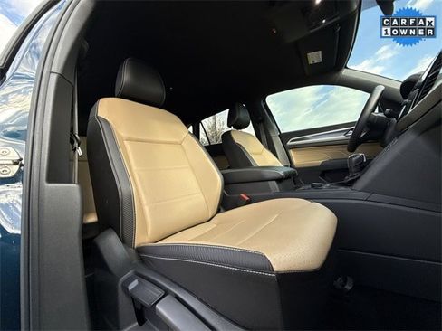 Used 2022 Volkswagen Atlas Cross Sport SE image 23