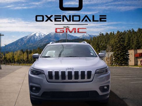 Used 2020 Jeep Cherokee Latitude Plus FWD image 5