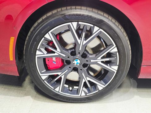 Used 2025 BMW 228i xDrive w/ Technology Package AWD/4WD image 8