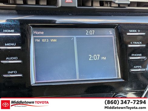 Used 2018 Toyota Camry SE w/ Moonroof Package FWD image 22