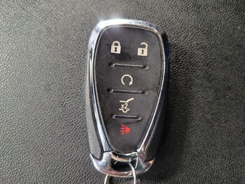 Used 2024 Chevrolet Equinox LT w/ LPO, Blackout Package AWD/4WD image 32