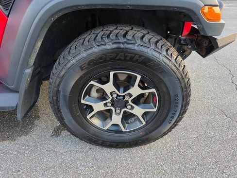 Used 2018 Jeep Wrangler Unlimited Sport S image 12