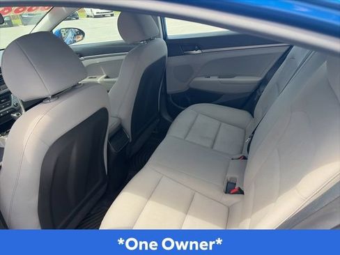 Used 2017 Hyundai Elantra SE FWD image 9
