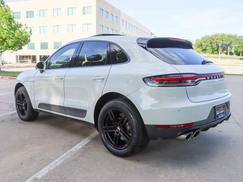 Used 2020 Porsche Macan AWD/4WD image 5
