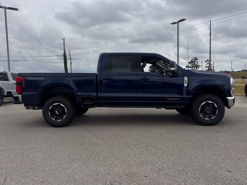 New 2027 Ford F250 XLT w/ XLT Premium Package AWD/4WD image 7