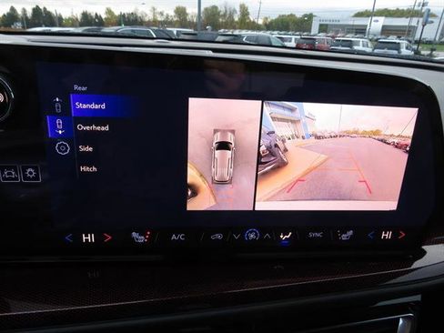 New 2026 Chevrolet Traverse Z71 w/ Enhanced Driving Package image 25