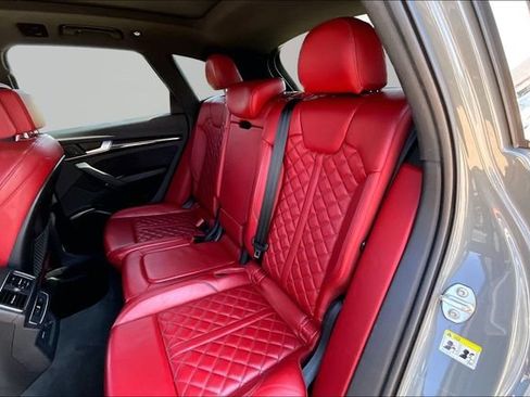 Used 2019 Audi SQ5 Premium Plus w/ Premium Plus Package AWD/4WD image 28