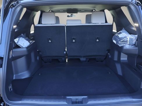 New 2026 Toyota 4Runner SR5 RWD image 15