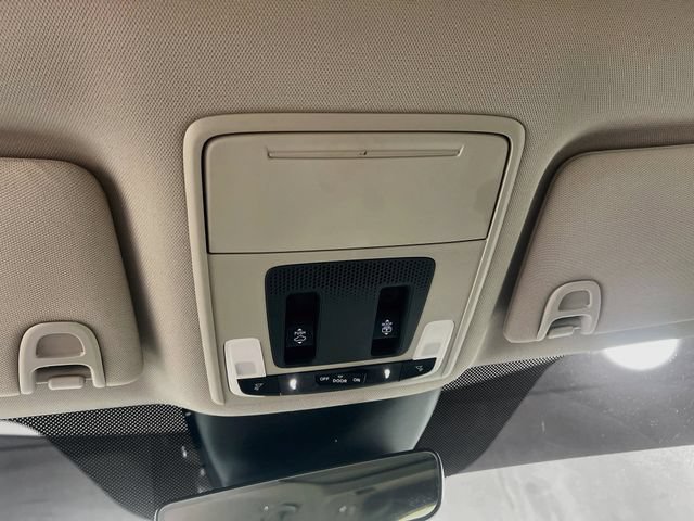 Used 2024 Honda Pilot Elite image 20