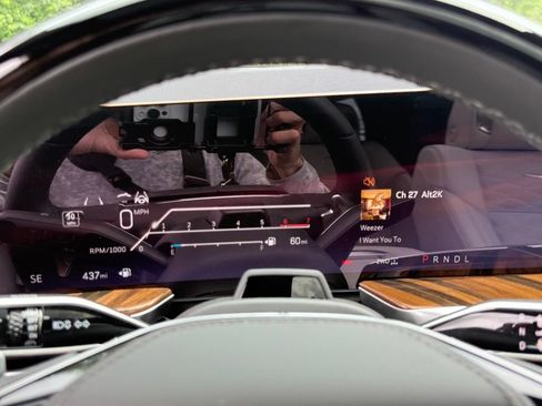 New 2026 Cadillac Escalade Platinum Sport AWD/4WD image 25