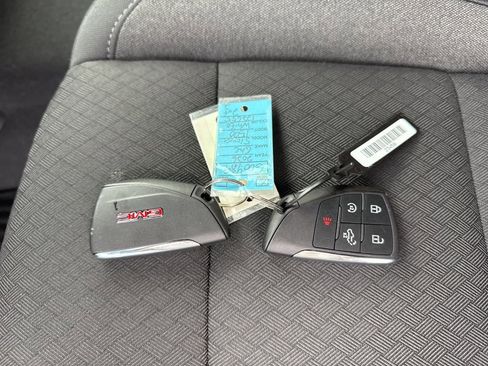 New 2026 GMC Sierra 1500 Elevation image 36