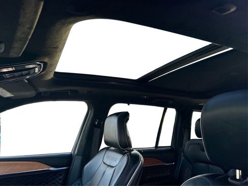 Certified 2023 Jeep Grand Cherokee Summit image 25