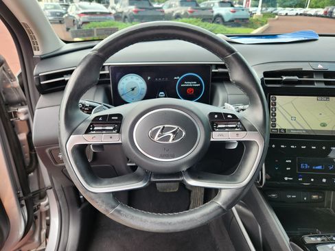 Certified 2023 Hyundai Tucson Limited AWD/4WD image 18