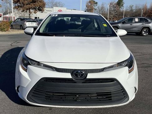 Used 2023 Toyota Corolla LE image 8