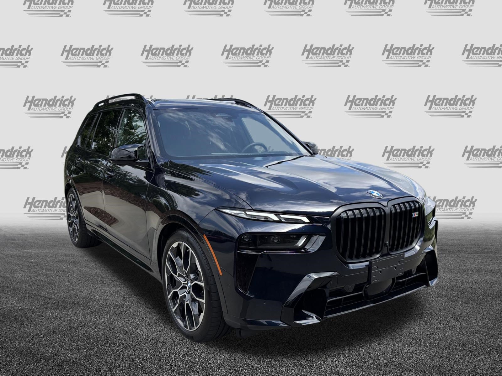 Certified 2026 BMW X7 M60i w/ Climate Comfort Package AWD/4WD image 2