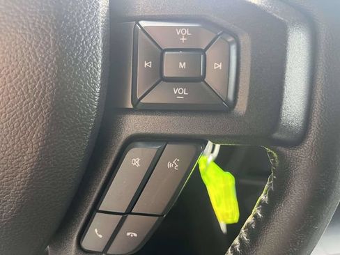 Used 2017 Ford F150 XLT w/ Equipment Group 302A Luxury AWD/4WD image 24