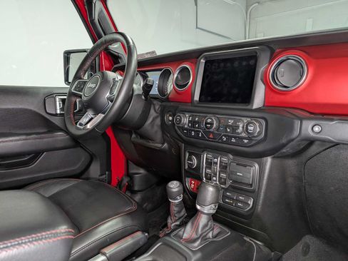 Used 2020 Jeep Gladiator Rubicon AWD/4WD image 47