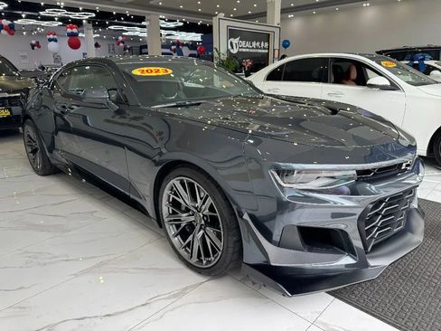Used 2023 Chevrolet Camaro ZL1 image 3