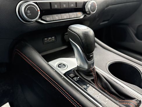 Used 2022 Nissan Altima 2.5 SR image 18