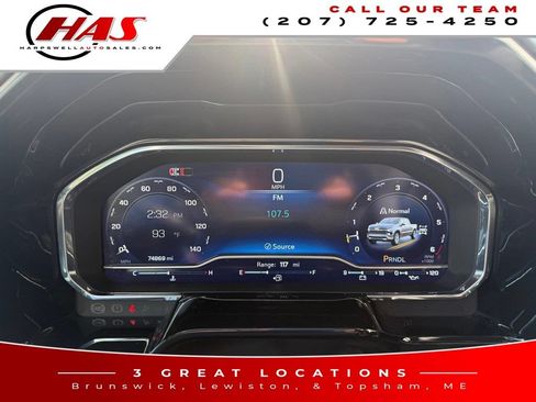Used 2024 Chevrolet Silverado 1500 RST w/ Z71 Off-Road Package AWD/4WD image 16