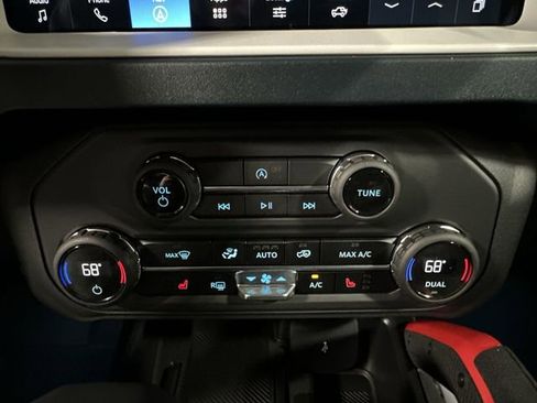 New 2026 Ford Bronco Heritage Edition AWD/4WD image 20