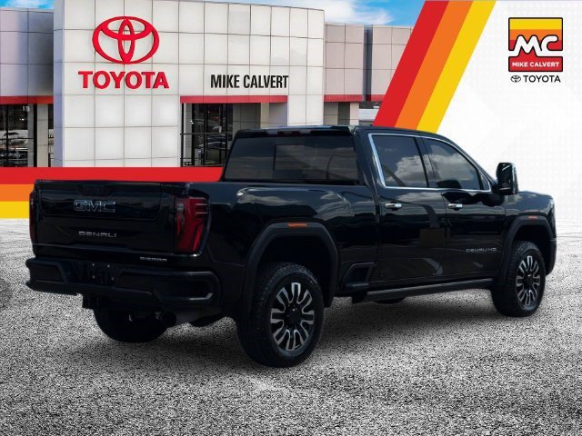 Used 2025 GMC Sierra 2500 Denali Ultimate AWD/4WD image 5