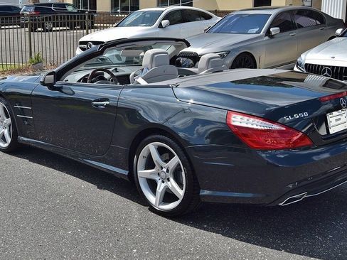 Used 2013 Mercedes-Benz SL 550 image 40