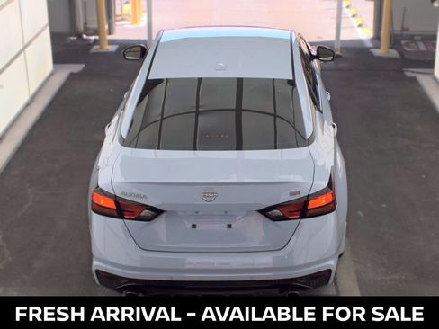 Used 2024 Nissan Altima 2.5 SR FWD image 5
