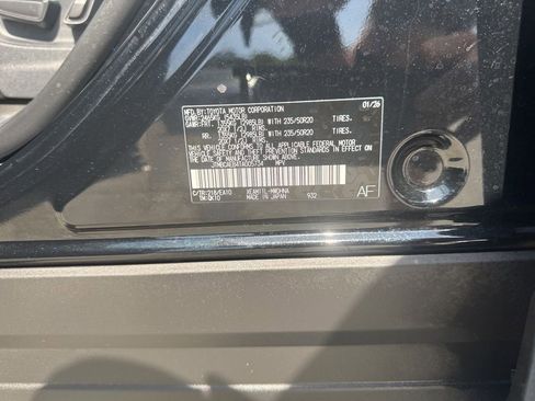 Used 2026 Toyota bZ FWD image 34