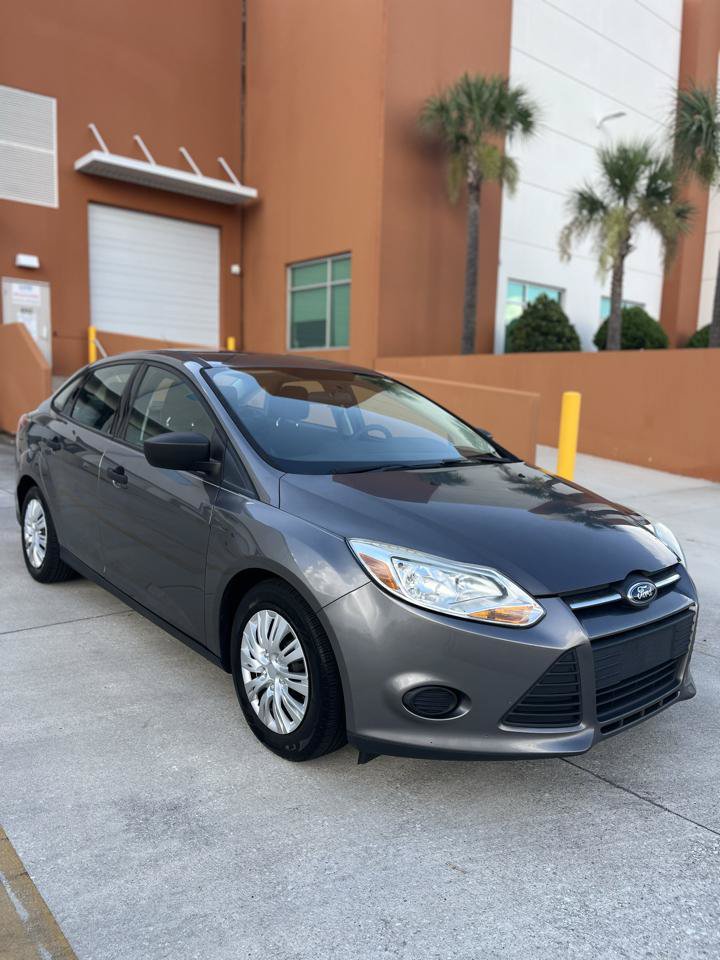 Used 2013 Ford Focus S FWD image 7