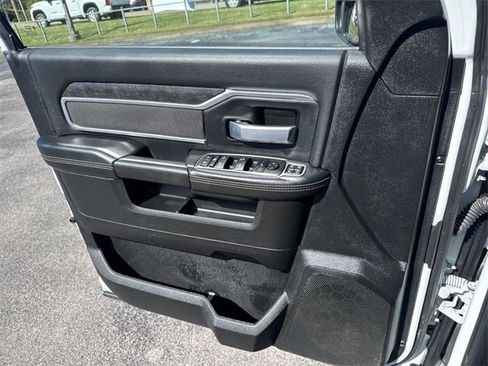 Used 2024 RAM 2500 Big Horn image 16