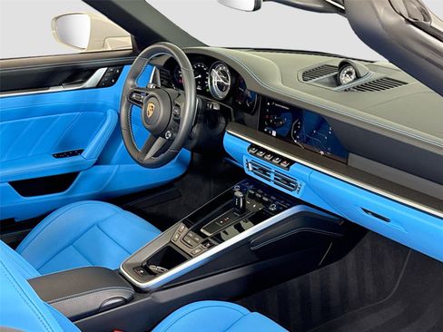 Used 2025 Porsche 911 Turbo S image 29