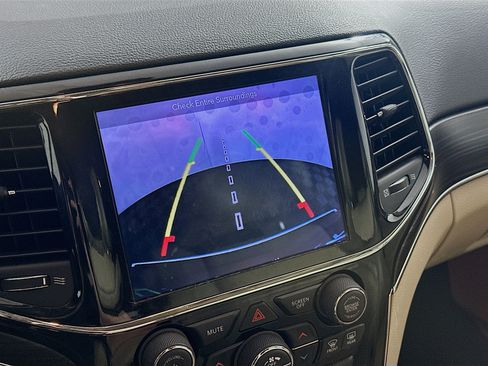 Used 2019 Jeep Grand Cherokee Limited RWD image 23