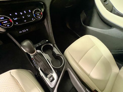 Used 2020 Buick Encore GX Essence w/ Advanced Technology Package image 26