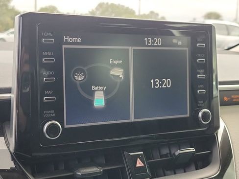 Used 2020 Toyota Corolla LE image 24