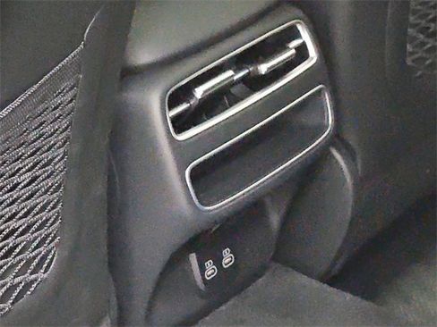 Used 2026 Genesis GV70 2.5T Select image 47