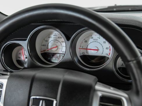 Used 2013 Dodge Challenger R/T RWD image 16