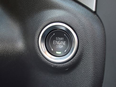 Used 2025 Chevrolet Silverado 1500 W/T w/ WT Value Package RWD image 27