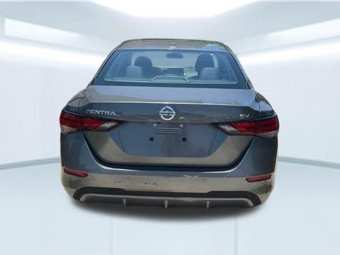Used 2020 Nissan Sentra SV FWD image 5