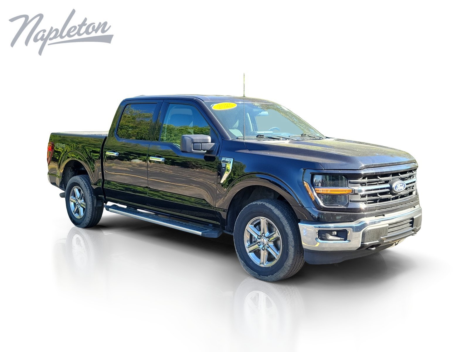 Used 2025 Ford F150 XLT w/ Equipment Group 301A Standard AWD/4WD image 8