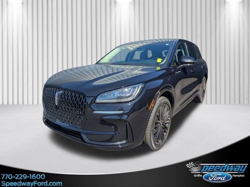 Used 2025 Lincoln Corsair AWD w/ Equipment Group 101A image 1