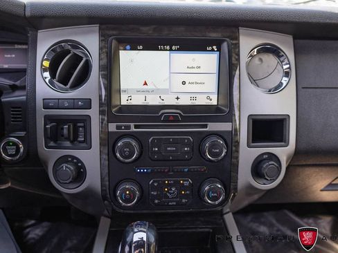 Used 2017 Ford Expedition Limited w/ Equipment Group 301A AWD/4WD image 31