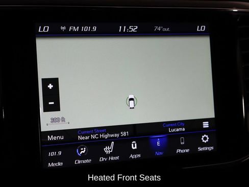 Used 2020 Jeep Grand Cherokee Laredo w/ Laredo X Package RWD image 38