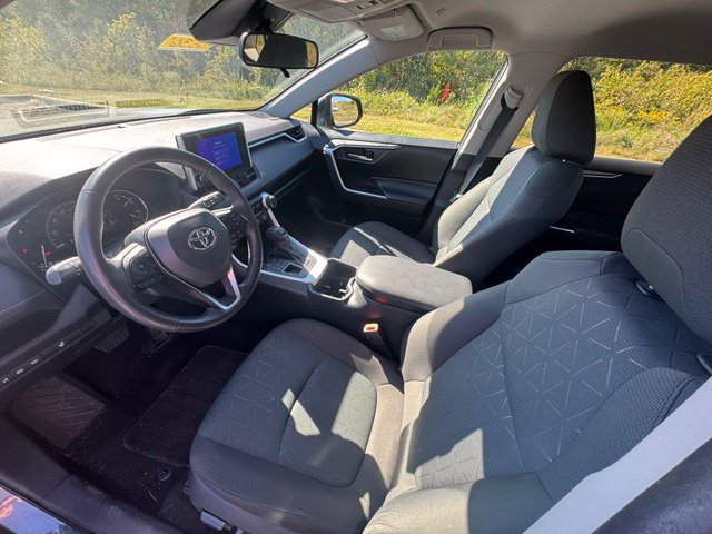 Certified 2023 Toyota RAV4 XLE w/ XLE Grade Weather Package AWD/4WD image 15