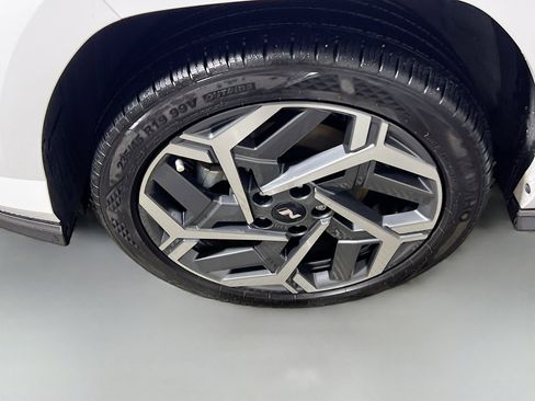 Used 2024 Hyundai Kona N Line image 14