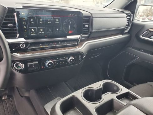 Used 2024 GMC Sierra 1500 Elevation w/ X31 Off-Road Package image 15