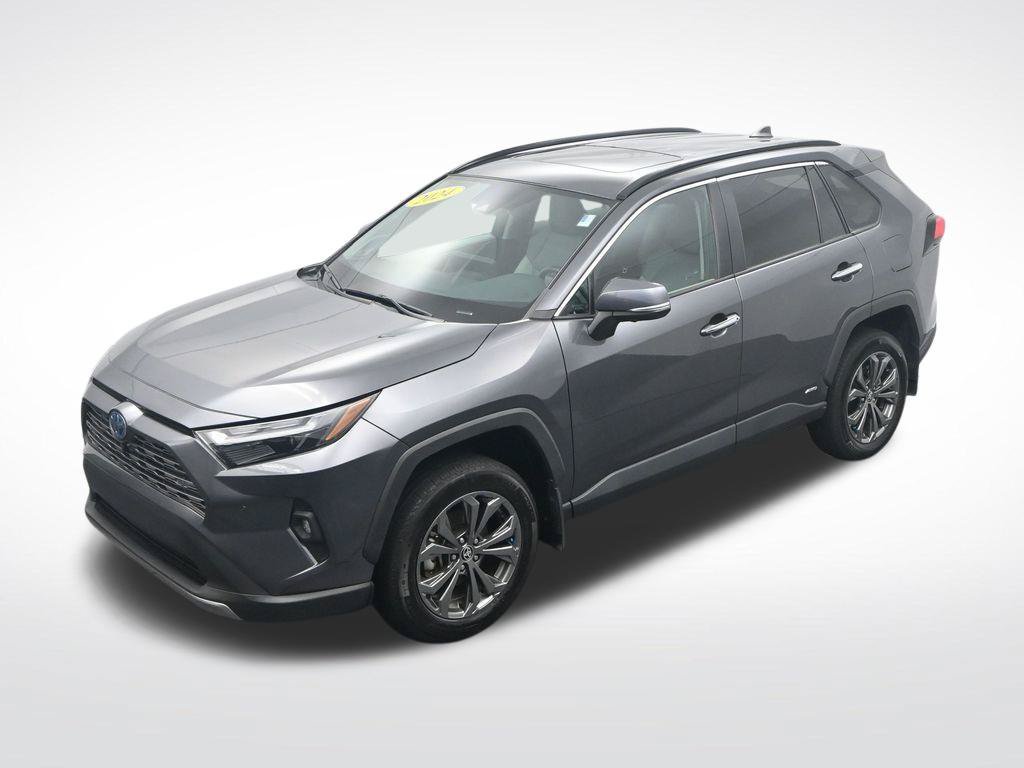 Used 2024 Toyota RAV4 Limited w/ Advanced Technology Package AWD/4WD image 29