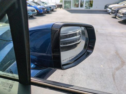 Used 2022 Chevrolet Blazer LT FWD image 46